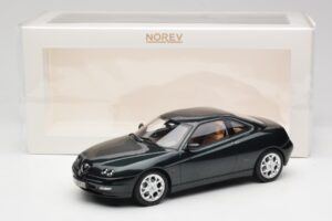 Alfa Romeo GTV 916 Coventry Green Metallic Norev 1:18 187842 Metalli — kuva 6 / 6