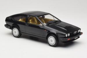 Alfa Romeo GTV6 2.5 Musta Laudoracing-Models 1:18 LM110C Metalli — kuva 4 / 6