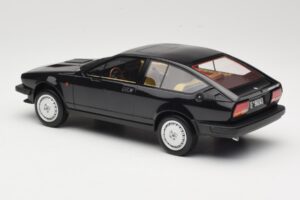 Alfa Romeo GTV6 2.5 Musta Laudoracing-Models 1:18 LM110C Metalli — kuva 5 / 6