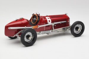 Alfa Romeo P3 #6 R. Caracciola Monza GP Winner 1932 CMC 1:18 M-221 Metalli — kuva 2 / 6
