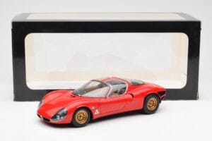 Alfa Romeo 33 Stradale Punainen AUTOart 1:18 70191 Metalli — kuva 8 / 8
