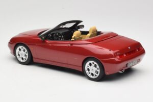 Alfa Romeo Spider 916 Proteo Red Metallic Norev 1:18 187854 Metalli — kuva 5 / 6