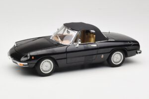 Alfa Romeo Spider 916 Veloce Musta Ricko 1:18 32107 Metalli