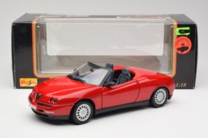 Alfa Romeo Spider 916 Alfa Punainen Maisto 1:18 50278 Metalli — kuva 8 / 8