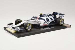 AlphaTauri Honda AT01 #10 P. Gasly Winner Italian GP 2020 Minichamps 1:18 117200810 Metalli — kuva 2 / 6