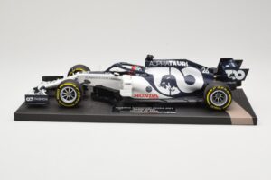 AlphaTauri Honda AT01 #26 D. Kvyat Italian GP 2020 Minichamps 1:18 117200826 Metalli