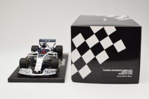 AlphaTauri Honda AT01 #26 D. Kvyat Italian GP 2020 Minichamps 1:18 117200826 Metalli — kuva 6 / 6