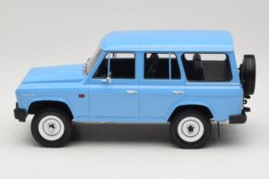 ARO 244 D Sininen Aurora Models 1:18 TH180-01 Metalli — kuva 3 / 6