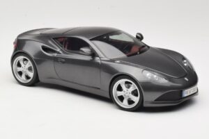 Artega GT Grey Metallic Revell 1:18 09024 Metalli — kuva 6 / 8
