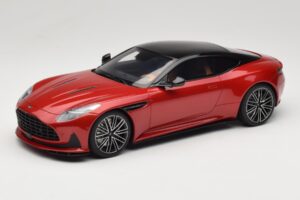 Aston Martin DB12 Hyper Red GT Spirit 1:18 GT936 Hartsi