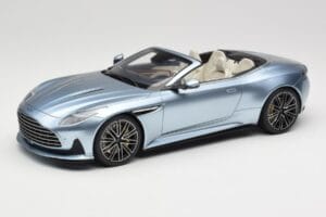Aston Martin DB12 Volante Caribbean Blue Pearl GT Spirit 1:18 GT479 Hartsi