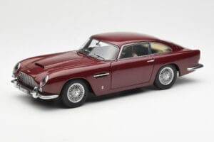 Aston Martin DB5 Dubonnet Punainen AUTOart 1:18 70213 Metalli