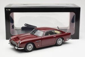 Aston Martin DB5 Dubonnet Punainen AUTOart 1:18 70213 Metalli — kuva 8 / 8