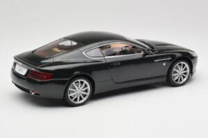 Aston Martin DB9 Musta Solido 1:18 15025600 Metalli — kuva 3 / 8
