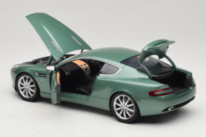Aston Martin DB9 Vihreä Minichamps 1:18 150137322 Metalli — kuva 5 / 8