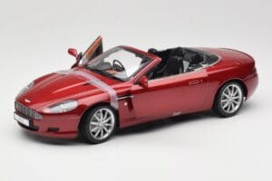 Aston Martin DB9 Volante Punainen Solido 1:18 8163 Metalli — kuva 2 / 8