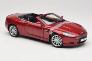 Aston Martin DB9 Volante Punainen Solido 1:18 8163 Metalli — kuva 6 / 8