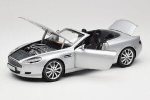 Aston Martin DB9 Volante Hopea Minichamps 1:18 150137334 Metalli — kuva 2 / 8