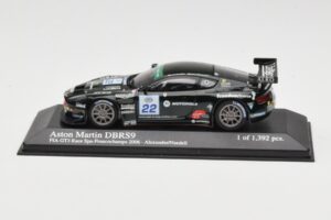 Aston Martin DBRS9 #22 Barwell Motorsport A. Needell FIA GT3 European Championship Spa 2006 Minichamps 1:43 400061322 Metalli