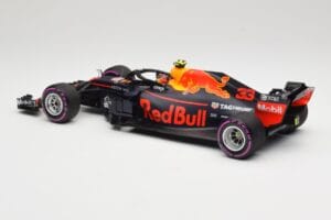 Aston Martin Red Bull Racing RB14 Tag Heuer #33 M. Verstappen Mexican GP 2018 Minichamps 1:18 110181933 Metalli — kuva 5 / 6