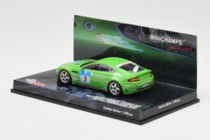 Aston Martin V8 Vantage N24 #7 U. Bez / Porritt / R. Meaden 24 Hours Nurburgring 2008 Minichamps 1:43 437081307 Metalli — kuva 3 / 4