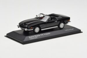 Aston Martin V8 Volante Musta Minichamps 1:43 400137730 Metalli — kuva 2 / 4