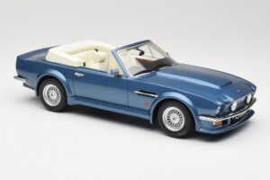 Aston Martin V8 Volante Sininen GT Spirit 1:18 GT128 Hartsi — kuva 4 / 6