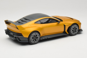 Aston Martin Valiant Auric Gold Metallic GT Spirit 1:18 GT546 Hartsi — kuva 2 / 6