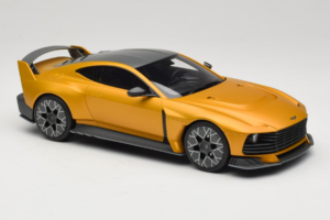 Aston Martin Valiant Auric Gold Metallic GT Spirit 1:18 GT546 Hartsi — kuva 4 / 6