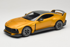 Aston Martin Valiant Auric Gold Metallic GT Spirit 1:18 GT546 Hartsi