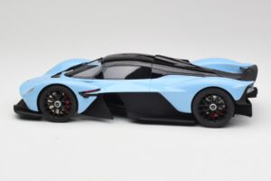 Aston Martin Valkyrie Racing Sininen GT Spirit 1:18 GT915 Hartsi — kuva 3 / 6