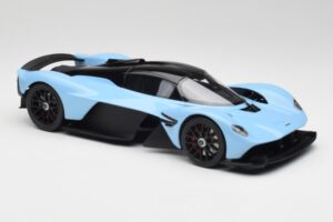 Aston Martin Valkyrie Racing Sininen GT Spirit 1:18 GT915 Hartsi — kuva 4 / 6