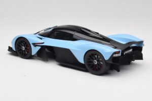 Aston Martin Valkyrie Racing Sininen GT Spirit 1:18 GT915 Hartsi — kuva 5 / 6