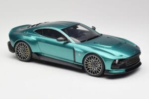 Aston Martin Valour Racing Green GT Spirit 1:18 GT480 Hartsi — kuva 4 / 6