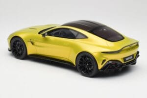 Aston Martin Vantage Cosmopolitan Yellow GT Spirit 1:18 GT514 Hartsi — kuva 5 / 6