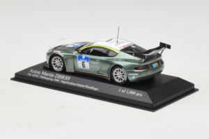 Aston Martin DBRS9 #6 M. Engel / K. Lechner ADAC 24 Hours Nurburgring 2008 Minichamps 1:43 400081306 Metalli — kuva 3 / 4