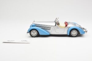 Audi 225 Front Roadster Sininen Hopea CMC 1:18 M-075B Metalli — kuva 3 / 6