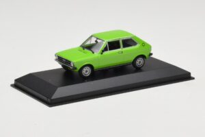 Audi 50 Vaaleanvihreä Minichamps 1:43 940010400 Metalli — kuva 2 / 4