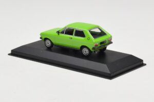 Audi 50 Vaaleanvihreä Minichamps 1:43 940010400 Metalli — kuva 3 / 4