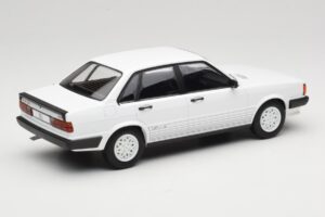 Audi 80 B2 GTE Valkoinen MCG 1:18 MCG18527 Metalli — kuva 2 / 6