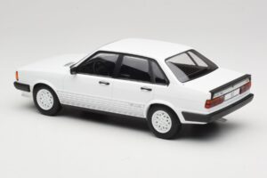 Audi 80 B2 GTE Valkoinen MCG 1:18 MCG18527 Metalli — kuva 5 / 6