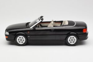 Audi 80 B3 Avoauto Musta MCG 1:18 MCG18372 Metalli — kuva 3 / 6