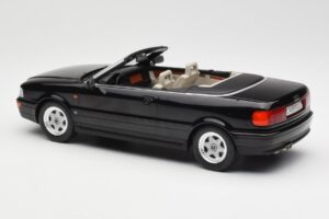 Audi 80 B3 Avoauto Musta MCG 1:18 MCG18372 Metalli — kuva 5 / 6
