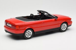Audi 80 B3 Avoauto Punainen MCG 1:18 MCG18371 Metalli — kuva 2 / 6