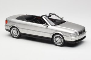 Audi 80 B3 Avoauto Hopea MCG 1:18 MCG18373 Metalli — kuva 4 / 6