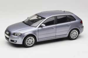 Audi A3 8P Sportback Light Blue Metallic Kyosho 1:18 5010403025 Metalli