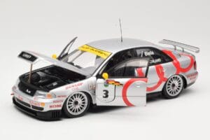 Audi A4 B5 #3 F. Biela DTM World Champion 1995 UT Models 1:18 39542 Metalli — kuva 2 / 8