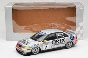 Audi A4 B5 STW #1 Orix B. Jones STW 1998 UT Models 1:18 39871 Metalli — kuva 8 / 8