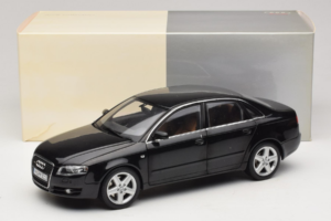 Audi A4 B6 3.2 Quattro Musta Minichamps 1:18 5010404125 Metalli — kuva 8 / 8