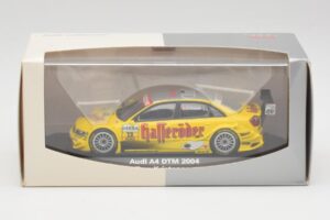Audi A4 B6 DTM #12 T. Kristensen Audi Sport Team Abt Sportsline DTM 2004 Minichamps 1:43 5020400603 Metalli — kuva 4 / 4